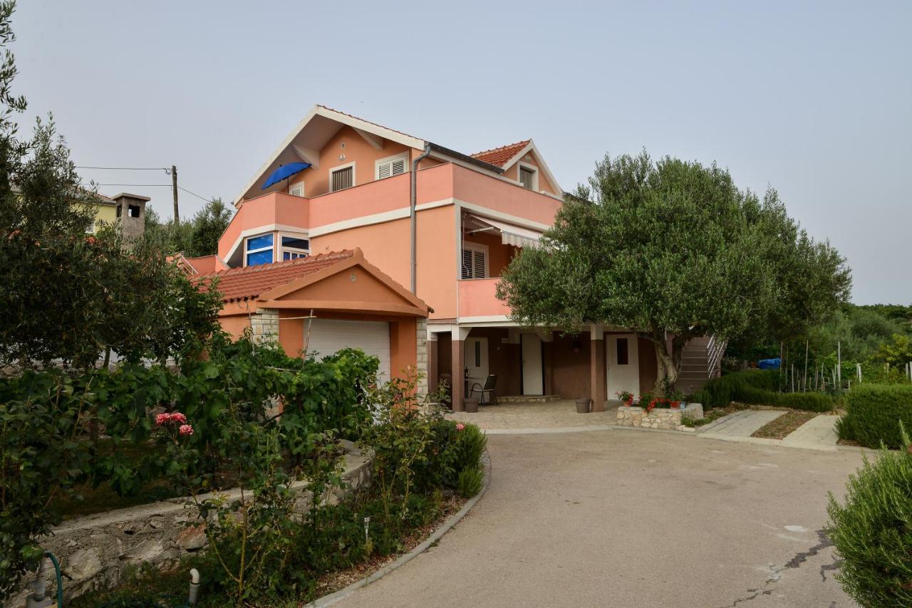 Apartment Olive Jovici  Exterior photo